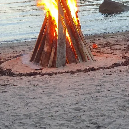 Idyllisk Kjeranvikk, Tjodalyng