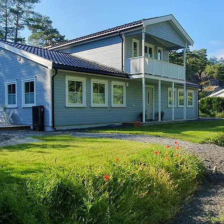 Idyllisk Kjeranvikk, Tjodalyng * Larvik